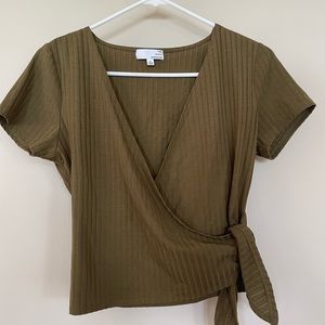 Green wrap tie shirt